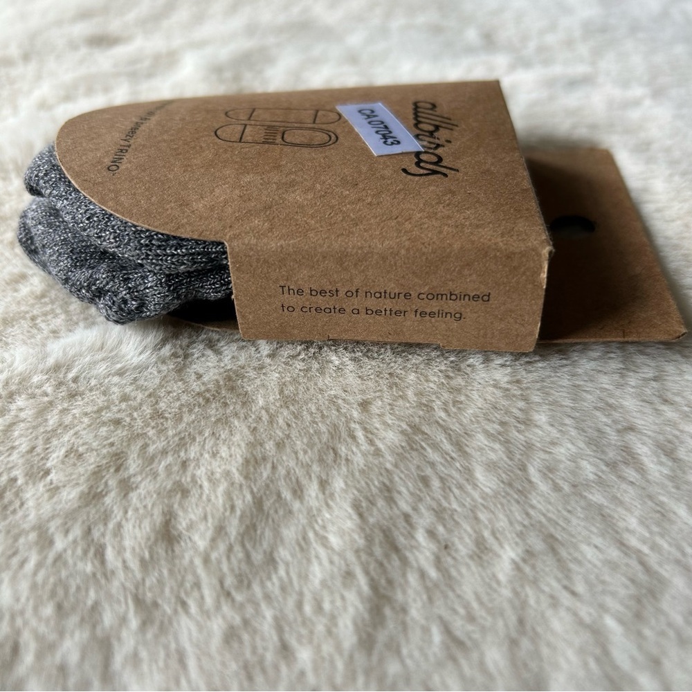 Allbirds Unisex No Show Socks Onyx - Picture 2 of 3